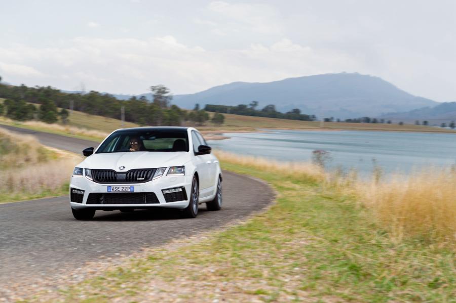  Skoda Octavia RS 245 (5E) 2017 года  (AU) (фото 8 из 40)